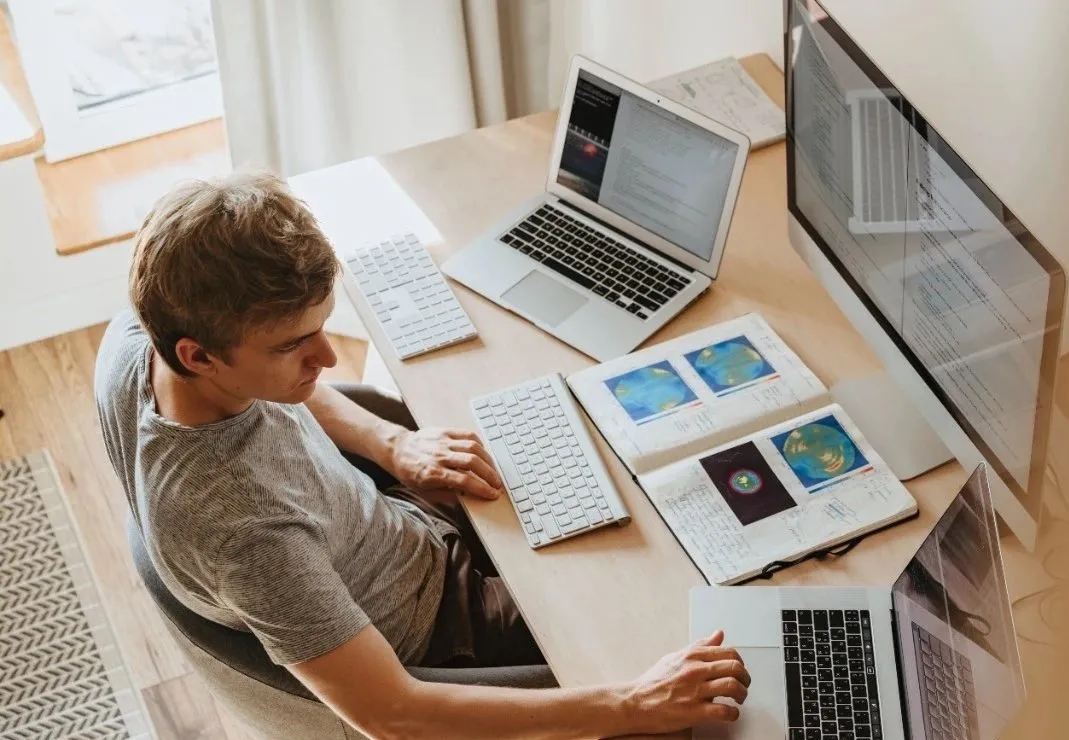 1.webp.jpg 1.webp.jpg